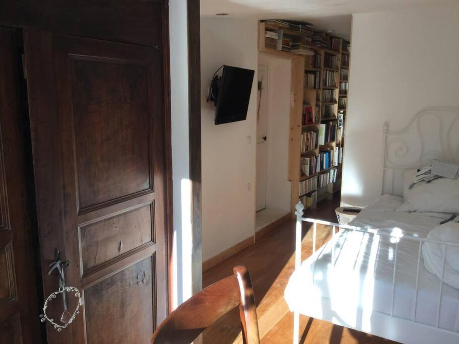 Studio Close Fourviere Very Quiet & Small Terrace Apartment Lyon Exterior photo